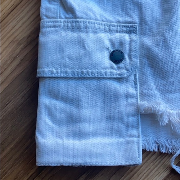 LF Carmar Jean White Titania Cargo Pocket Shorts - Picture 4 of 8